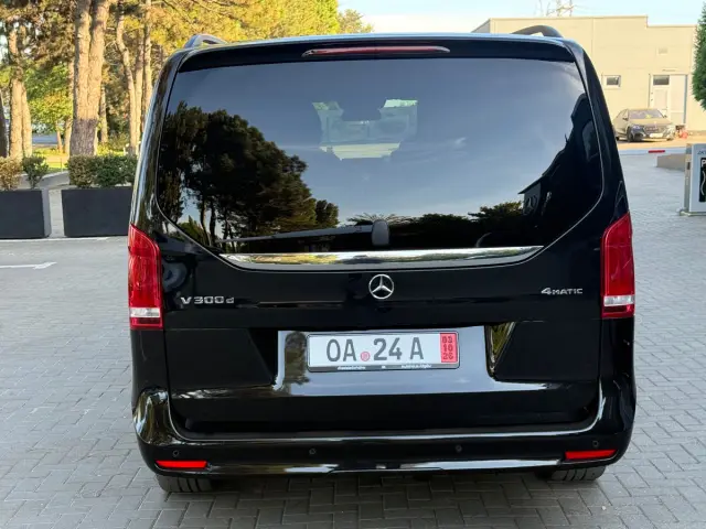 Mercedes V-Class