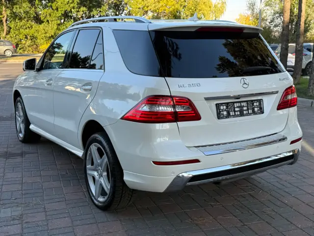 Mercedes M-Class