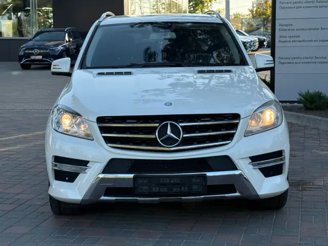 Mercedes M-Class