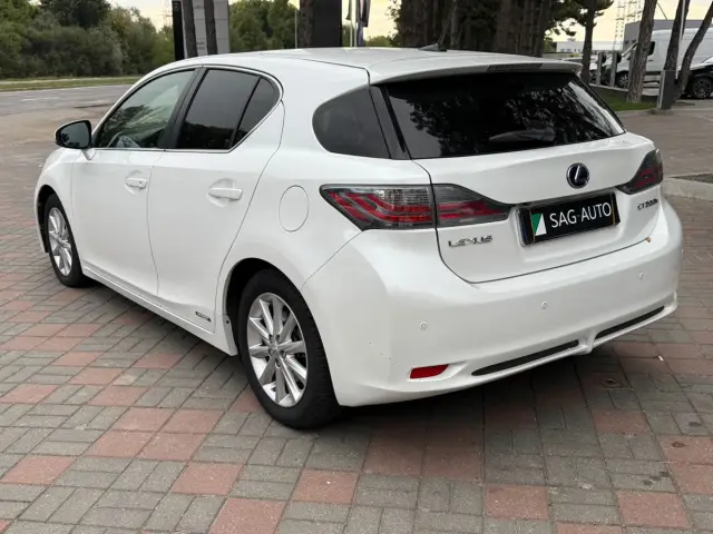 Lexus CT Series